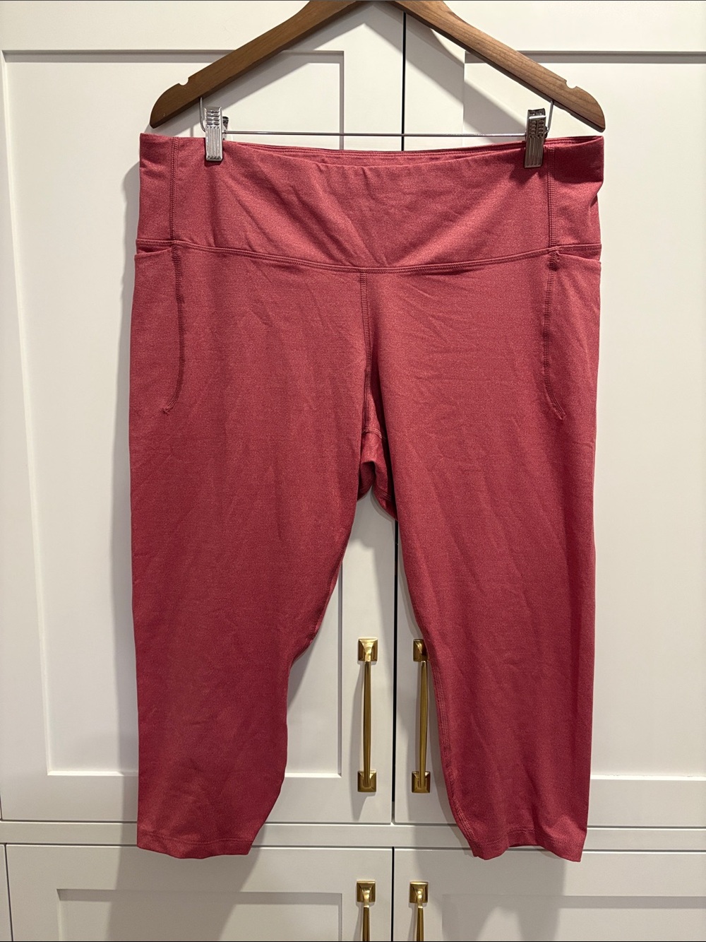 Under Armour Red/pinkish Capri Leggings Plus size XXL